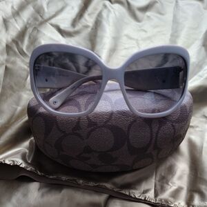 ❤️Coach White Oversized Sunglasses❤️